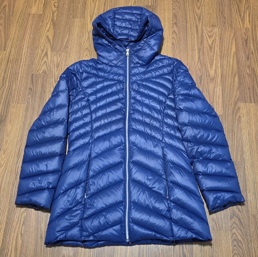 Jessica Simpson Women’s Medium Blue Puffer Coat 90% Duck Down Lightweight D93